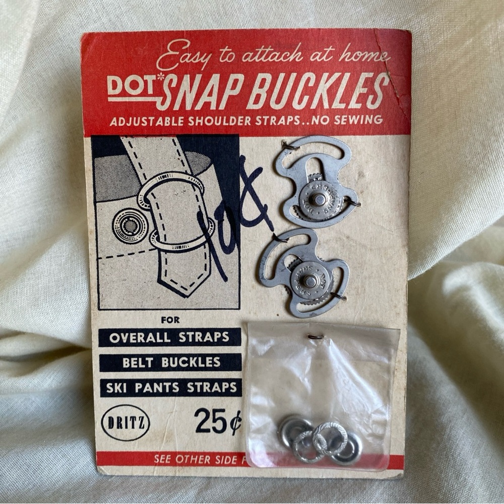 Vintage John Dritz & Sons DOT Snap Buckles 2pk ~ 1948